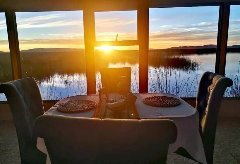 ホテル Titicaca Marka Lodge