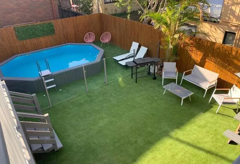 Mumma S Hostel Surfers Paradise