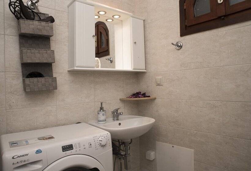 بنسيون Bella Vita Style Rooms & Apartments