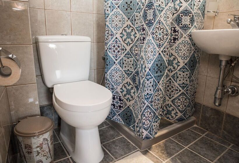 بنسيون Bella Vita Style Rooms & Apartments