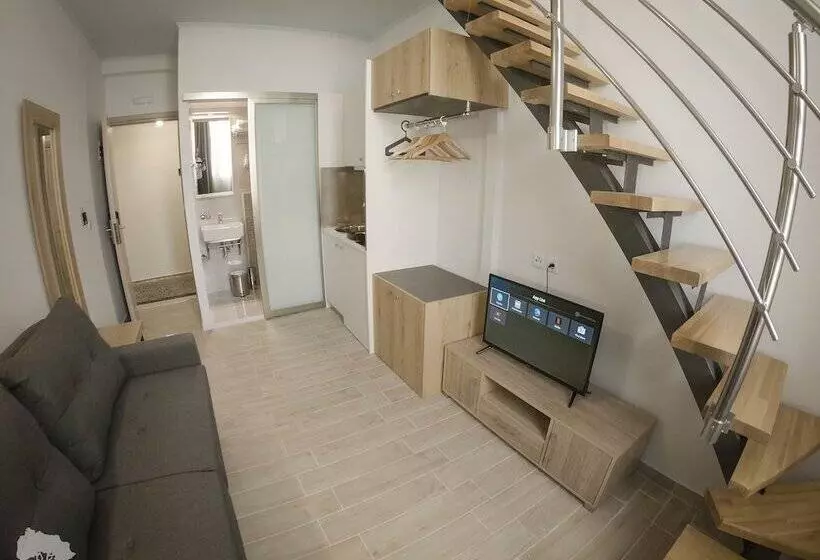 پانسیون Costa Point Chios