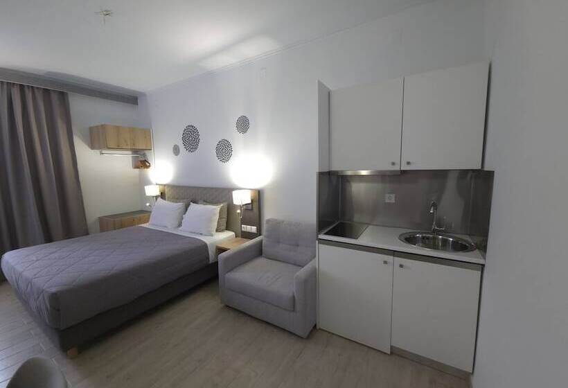 بنسيون Costa Point Chios