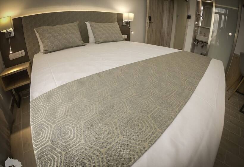 بنسيون Costa Point Chios