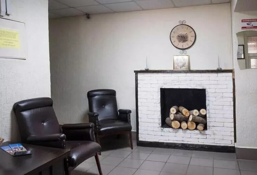 پانسیون Dorozhny Guest House
