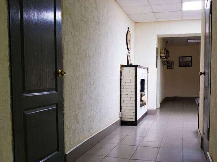 بنسيون Dorozhny Guest House