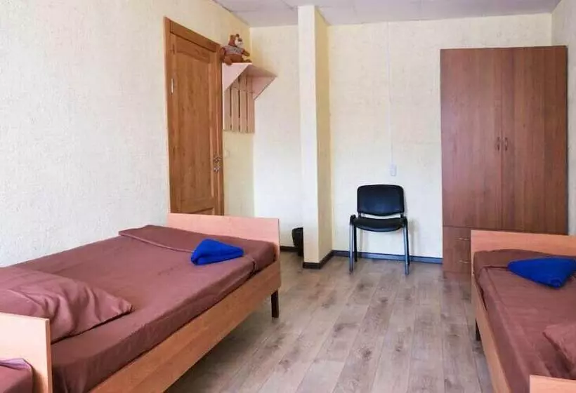 پانسیون Dorozhny Guest House