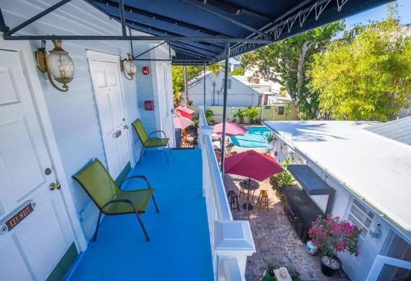 ペンション Duval Inn   Key West