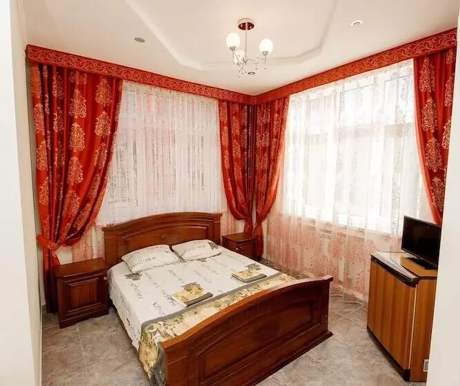 پانسیون Guesthouse Pafos