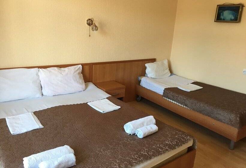 پانسیون Uyutnyy Prichal