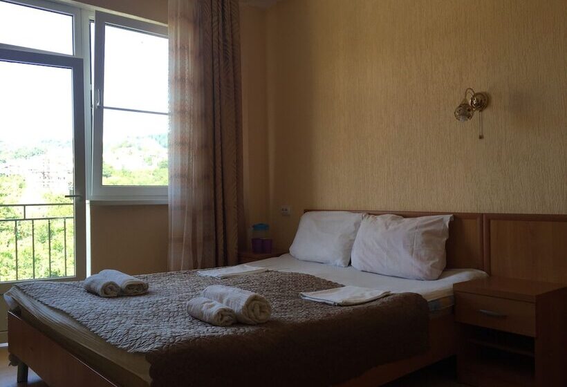 پانسیون Uyutnyy Prichal