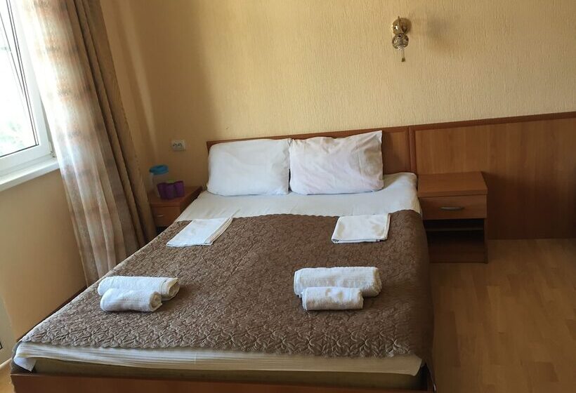 پانسیون Uyutnyy Prichal