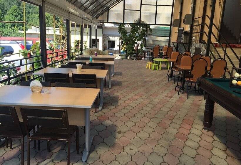 پانسیون Uyutnyy Prichal