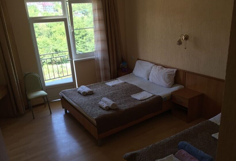 پانسیون Uyutnyy Prichal