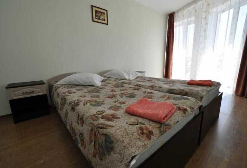 פנסיון Vintage Guest House