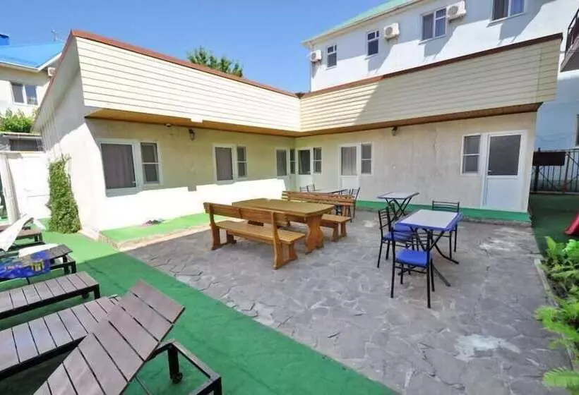 پانسیون Vintage Guest House