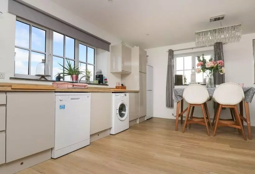 Be Our Guest Cottage