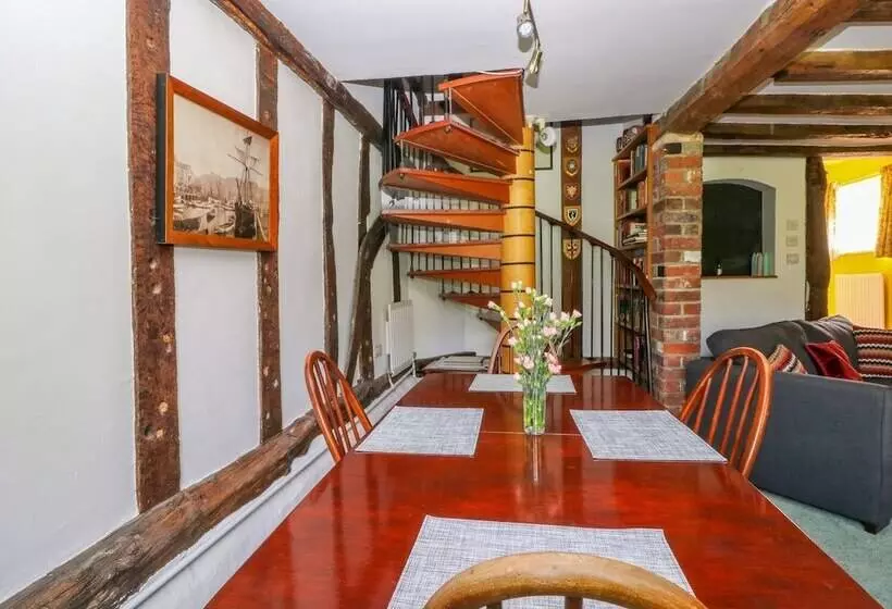 Beaumont S Cottage