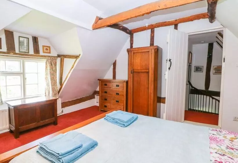 Beaumont S Cottage