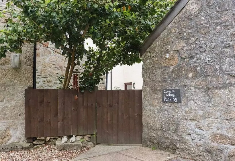 Camellia Cottage