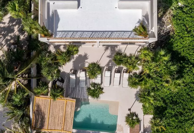 Casa Aquamarine
