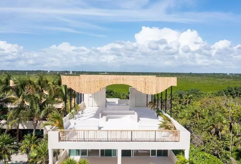 Casa Aquamarine