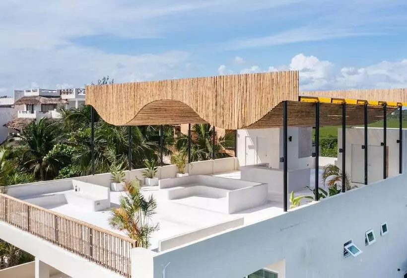 Casa Aquamarine