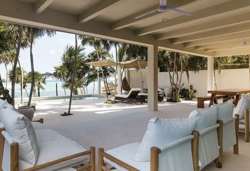 Casa Aquamarine