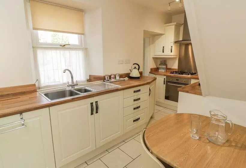 Florence Cottage