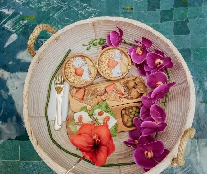 Hotelli Satori The Bubble Experience Lodge