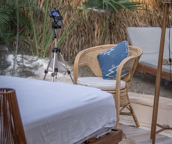 هتل Satori The Bubble Experience Lodge