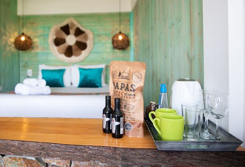 هتل Wave Pichilemu Lodge