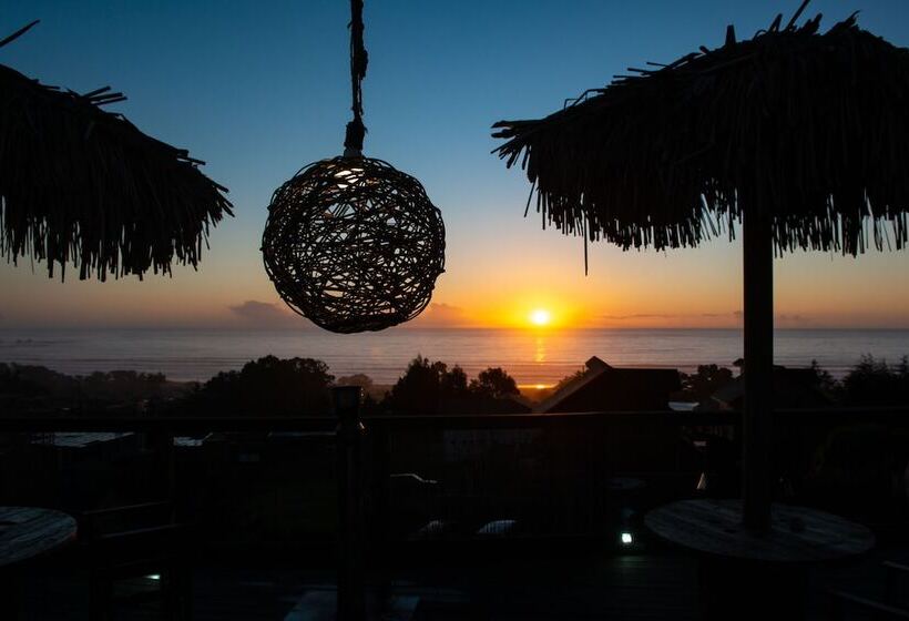 هتل Wave Pichilemu Lodge