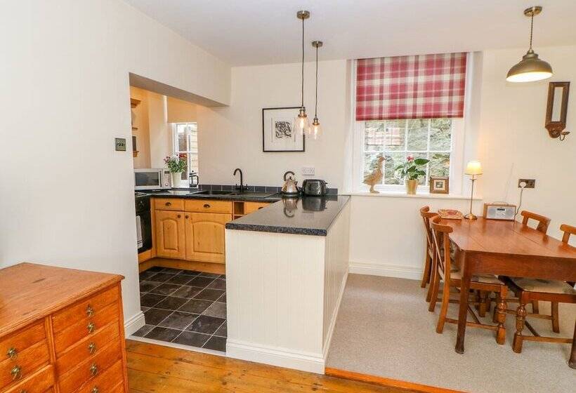 Old Workhouse Cottage