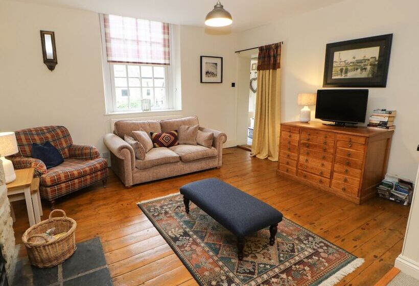 Old Workhouse Cottage