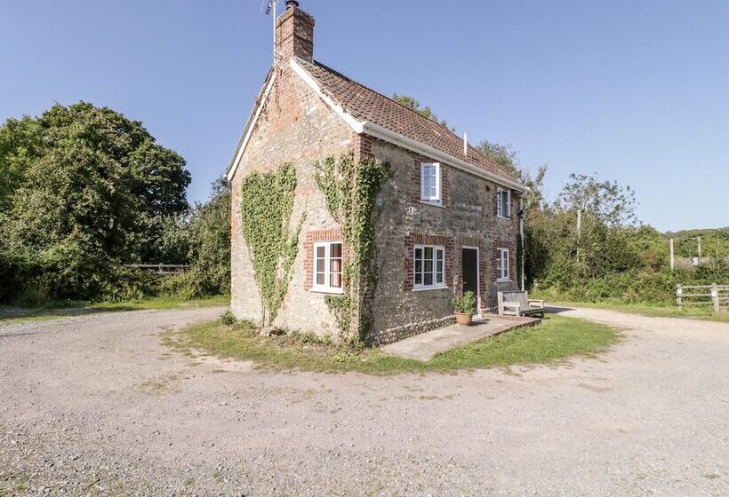 Pound Cottage