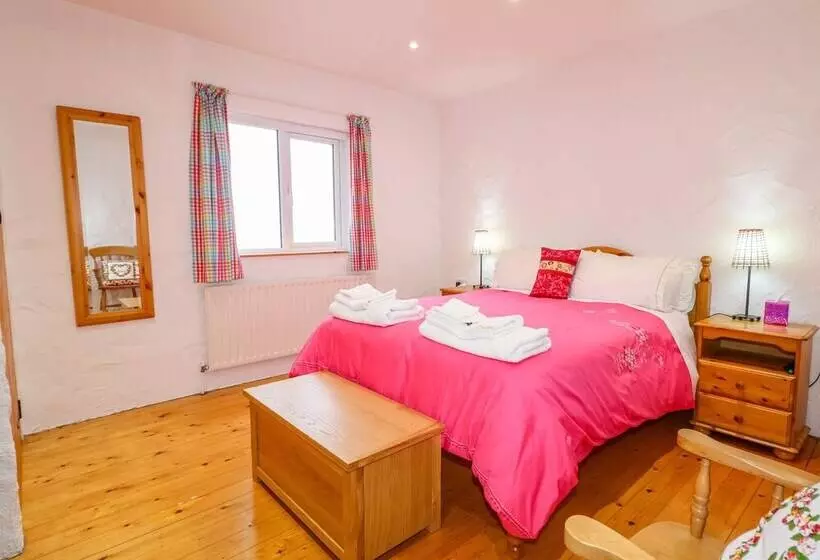 Quiet Waters Cottage