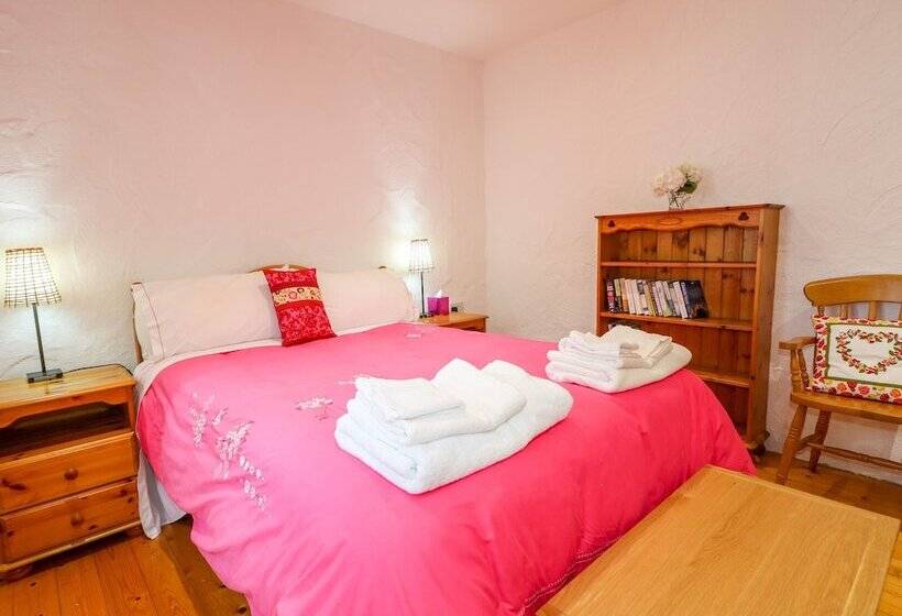 Quiet Waters Cottage