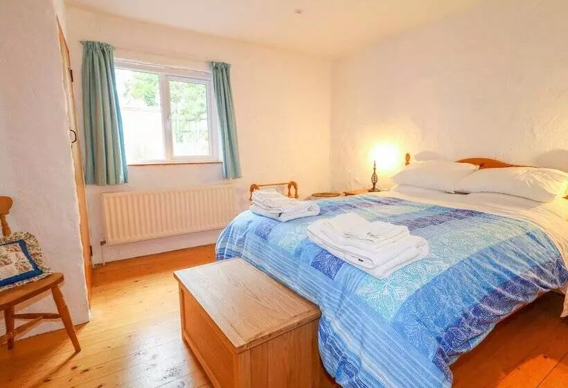 Quiet Waters Cottage