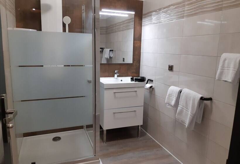 إقامة Le 72 Watt