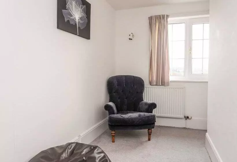 Sea View Cottage