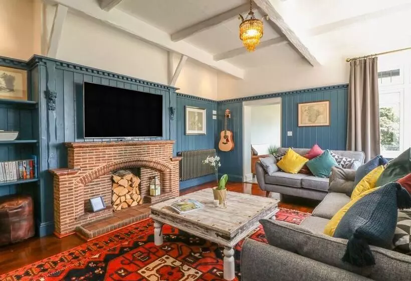 The Coach House