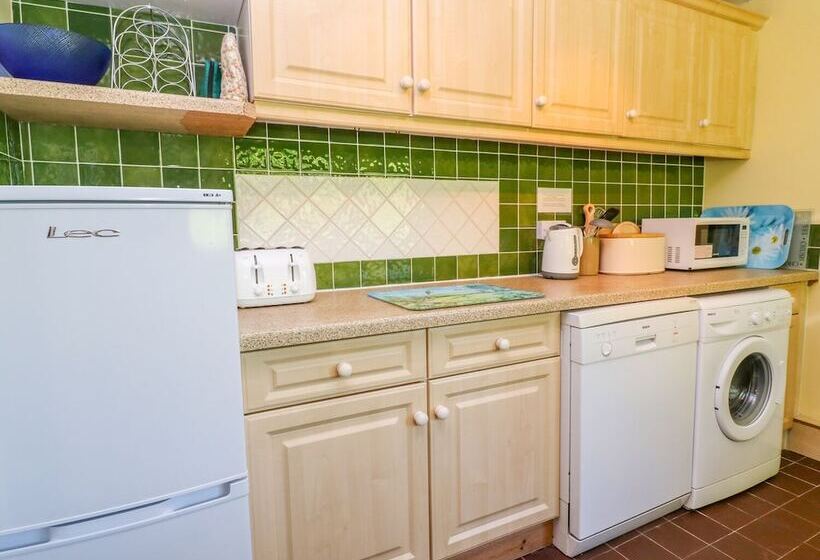 The Thatched Cottage