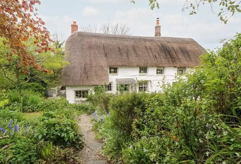 Clahar Cottage