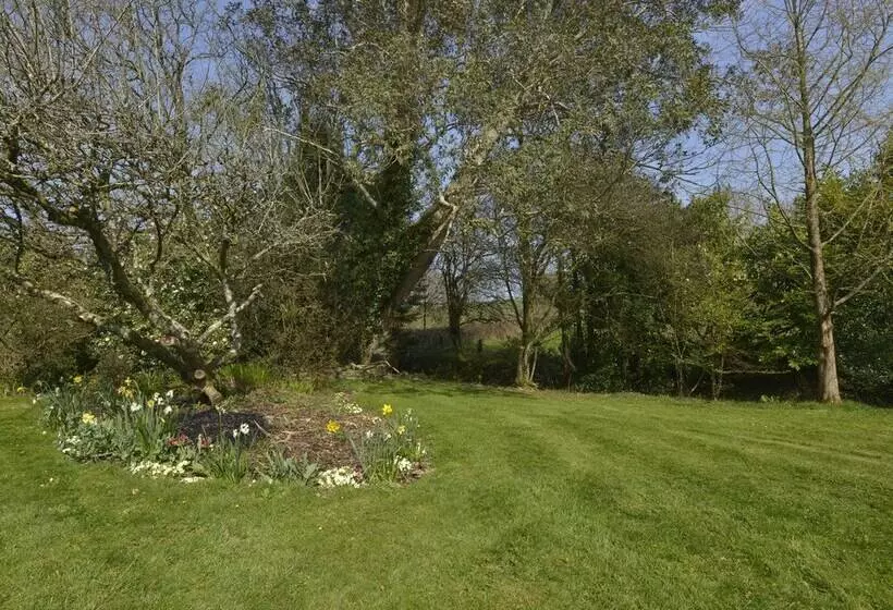 Erin Cottage