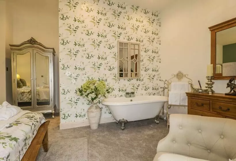 High Rigg Woodland Cottage