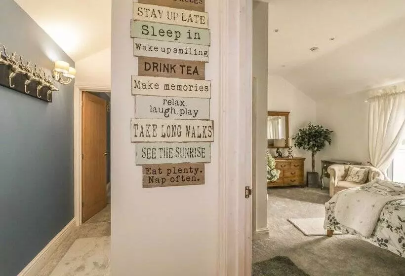 High Rigg Woodland Cottage