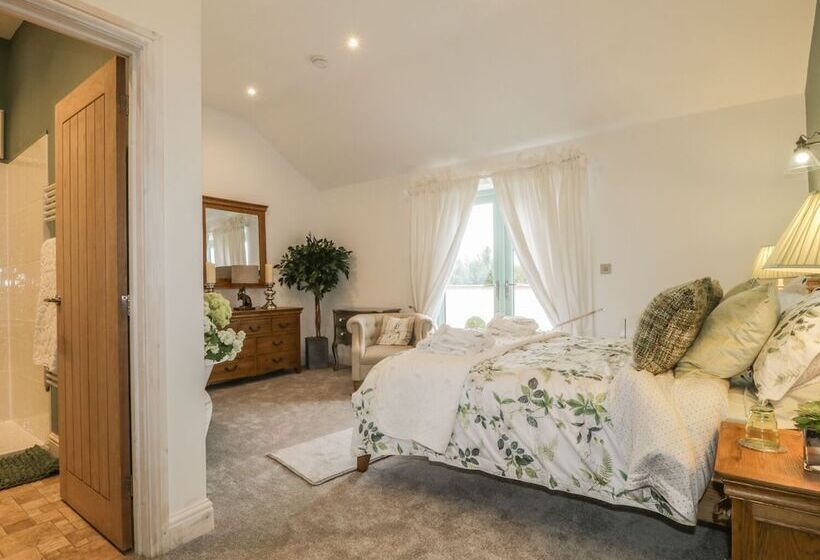 High Rigg Woodland Cottage