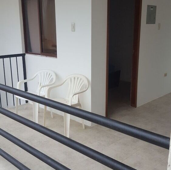 בית מלון כפרי Milano