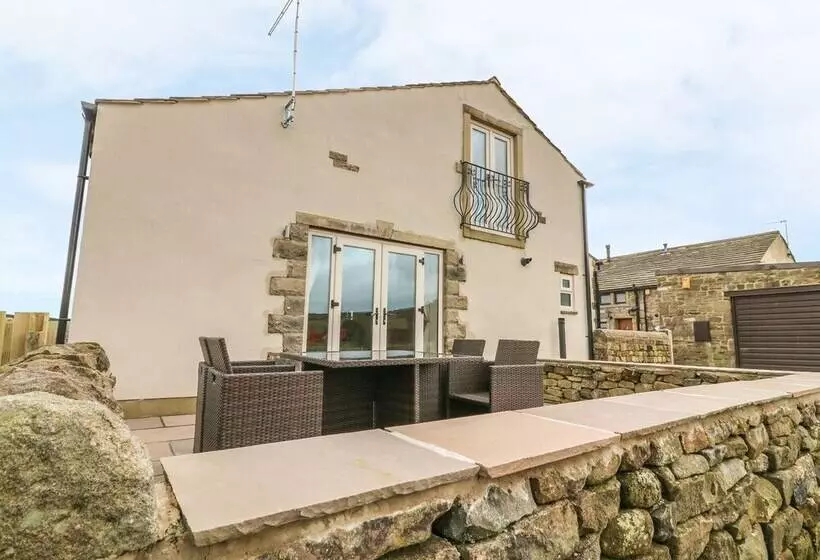 Meadow Cottage