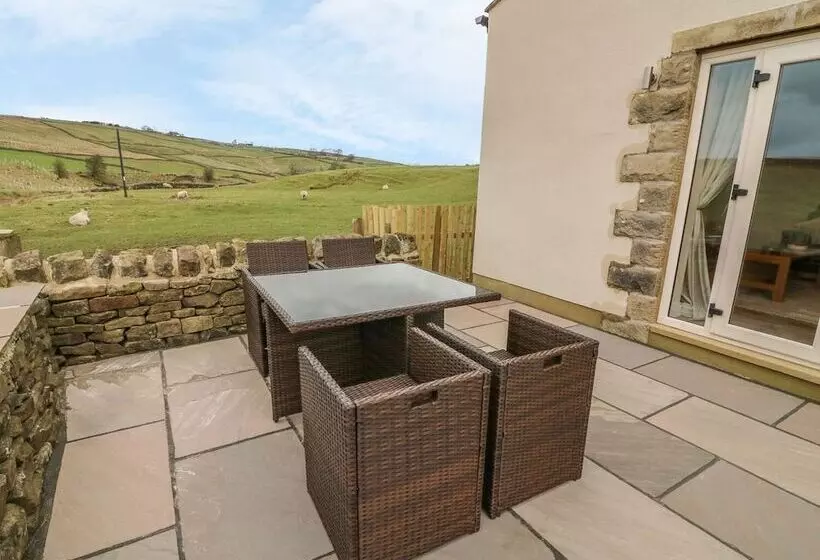 Meadow Cottage